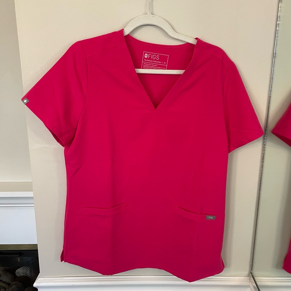 FIGS Hot Pink Scrub Top | medium